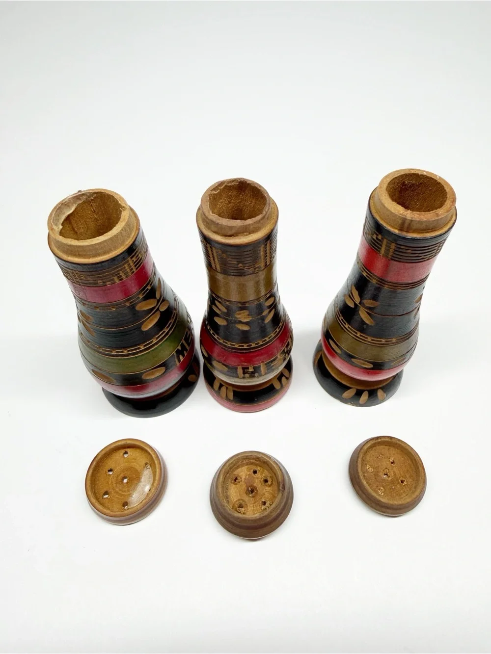 Vintage Mexico Wood Carved Hand Painted Shaker Set